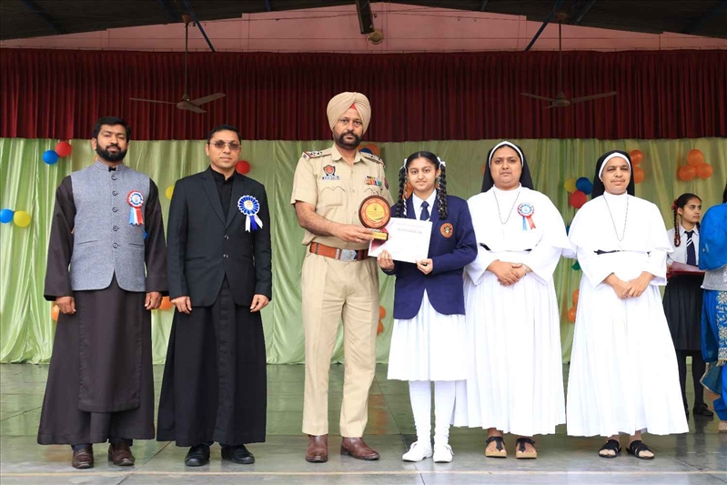 Investiture Ceremony & Proficiency Award