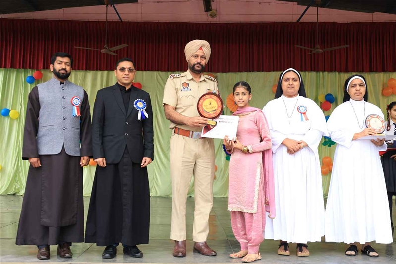 Investiture Ceremony & Proficiency Award