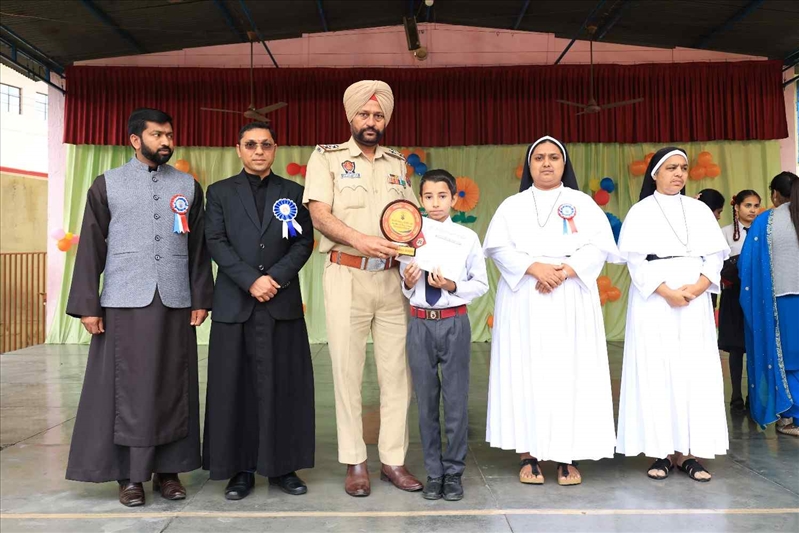 Investiture Ceremony & Proficiency Award