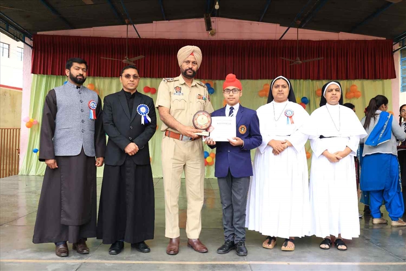 Investiture Ceremony & Proficiency Award