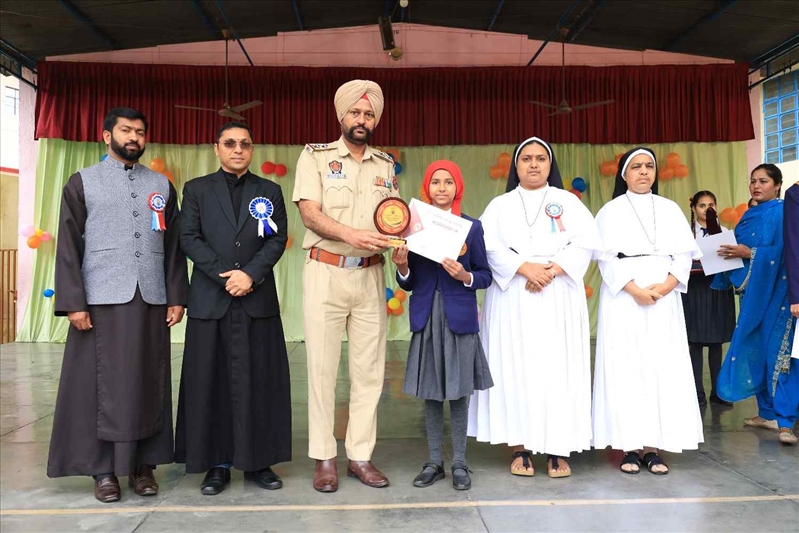 Investiture Ceremony & Proficiency Award