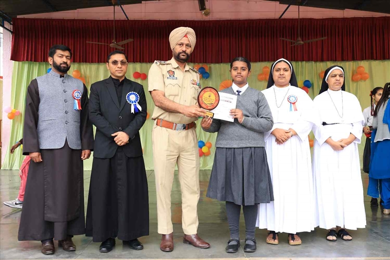 Investiture Ceremony & Proficiency Award