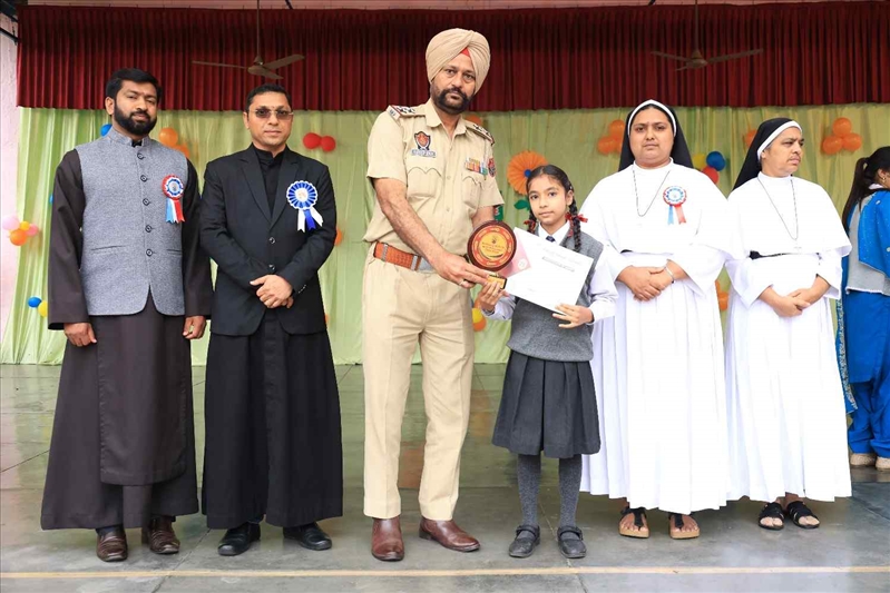 Investiture Ceremony & Proficiency Award