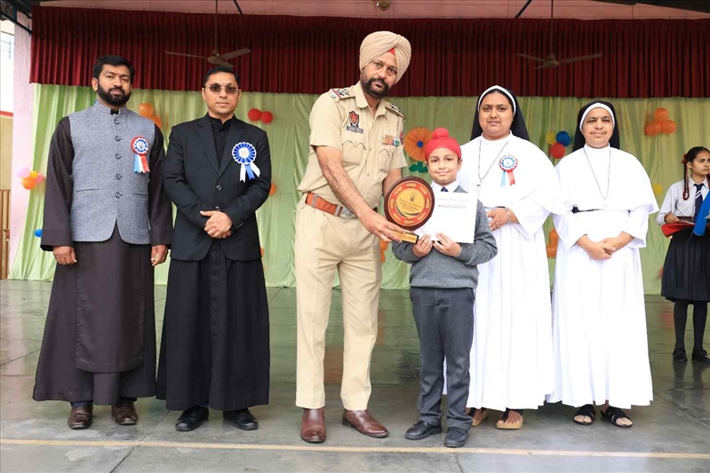 Investiture Ceremony & Proficiency Award