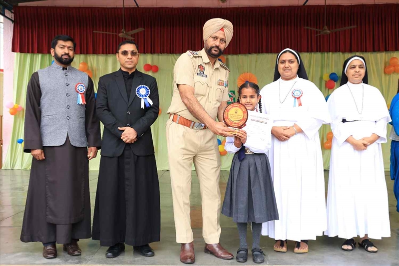 Investiture Ceremony & Proficiency Award