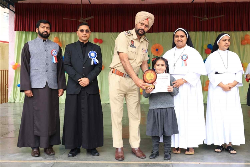 Investiture Ceremony & Proficiency Award