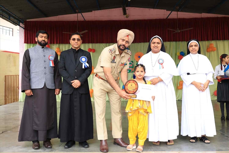 Investiture Ceremony & Proficiency Award