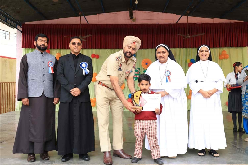 Investiture Ceremony & Proficiency Award