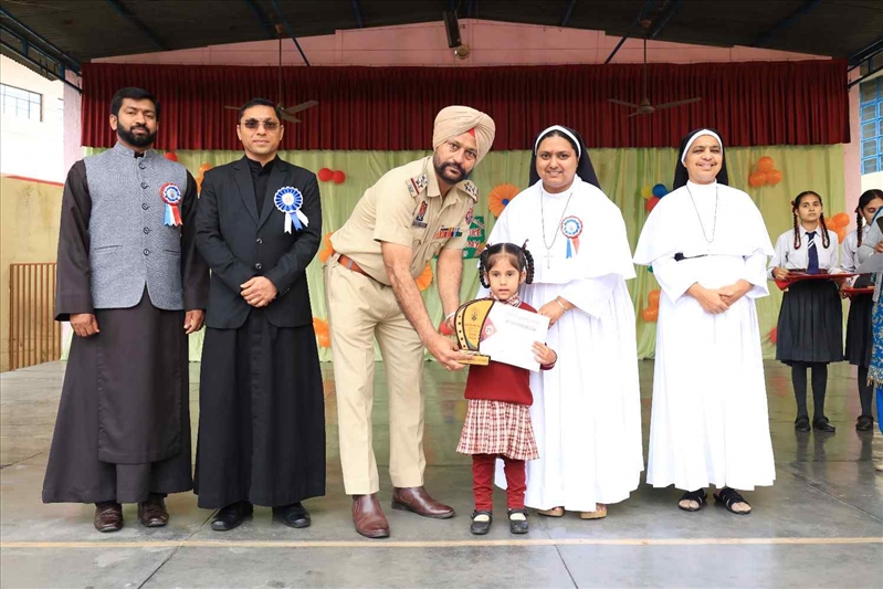 Investiture Ceremony & Proficiency Award