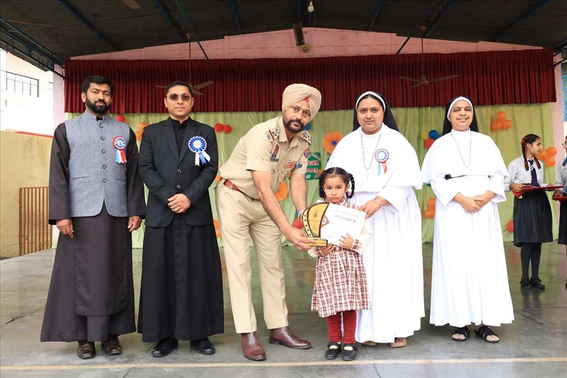 Investiture Ceremony & Proficiency Award