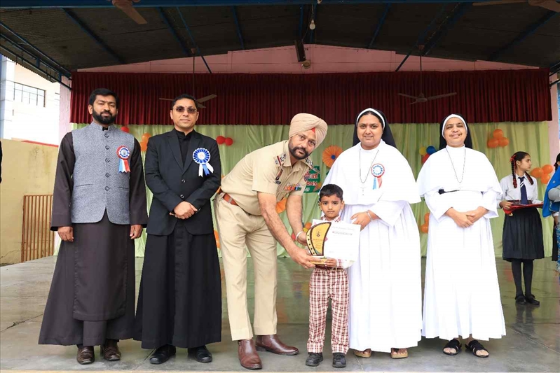 Investiture Ceremony & Proficiency Award