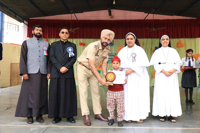 Investiture Ceremony & Proficiency Award